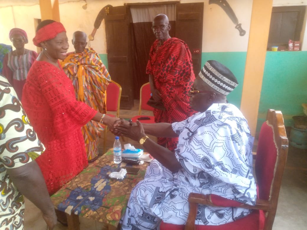 CIV/Région de l’Iffou : Henriette Lagou apporte du réconfort à deux familles endeuillées