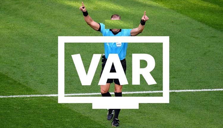 Côte d’Ivoire : La VAR fait son entrée en D1 de football, et la politique ?