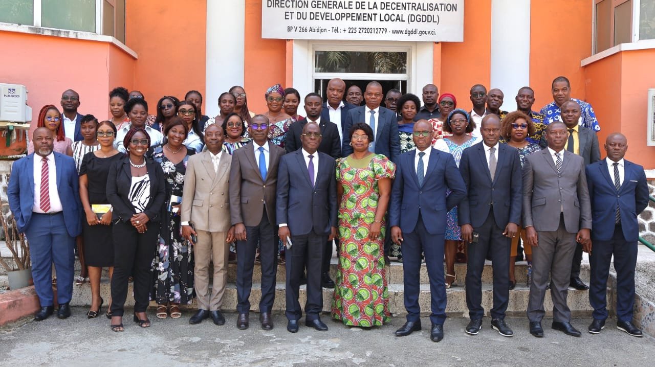 CIV/Statut général de la Fonction Publique : Le personnel de la DGDDL édifié sur les nouvelles dispositions