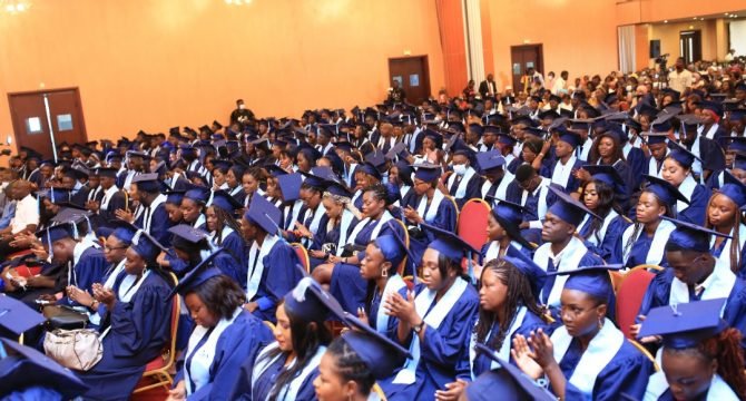 Côte d’Ivoire : Bourses d'Etudes universitaires, la session de Renouvellement et d’Attribution pour 2025-2026 démarre le lundi 6 Octobre