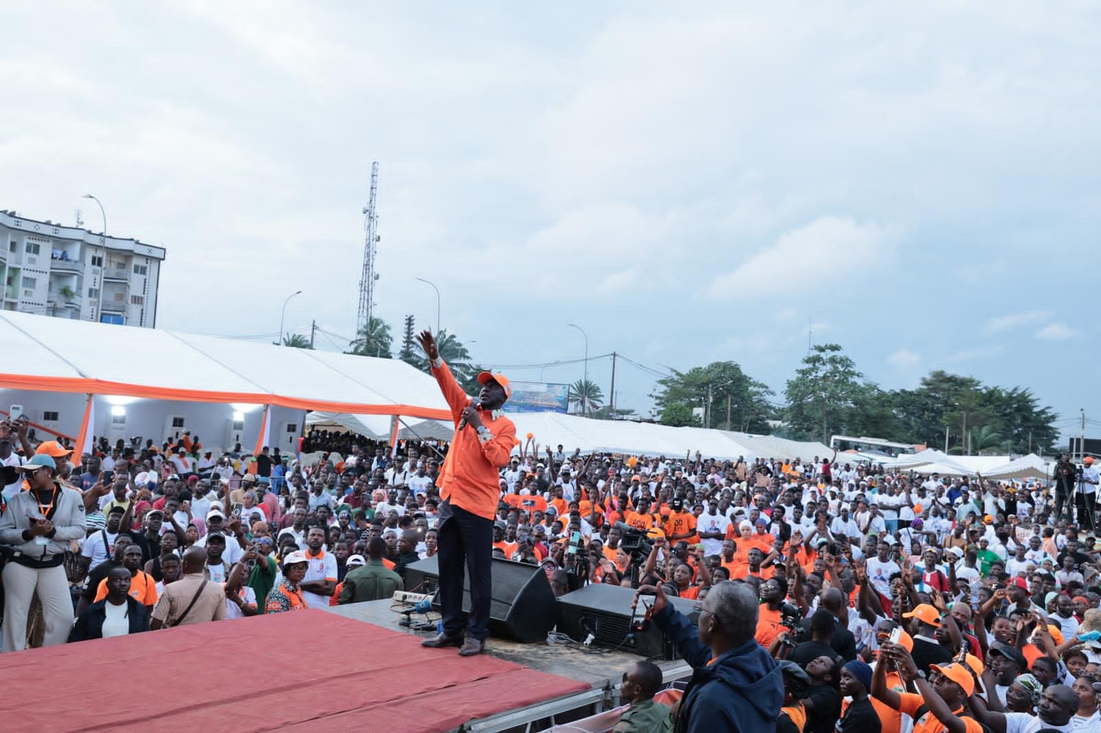 Yopougon/Adama Bictogo, depuis Ficgayo, en présence de Kandia Camara : «En 15 ans, le président Ouattara a transformé la Côte d'Ivoire»