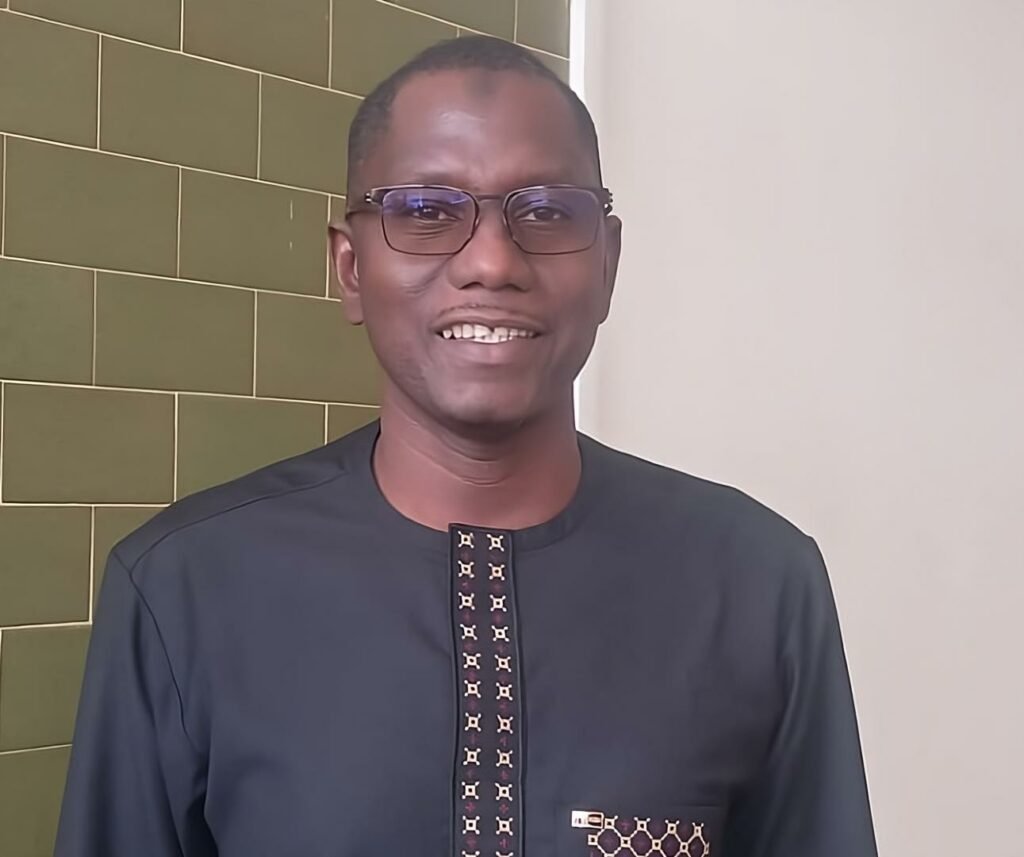 Dr Bassoum : un combat pour préserver l’efficacité des antibiotiques en Afrique