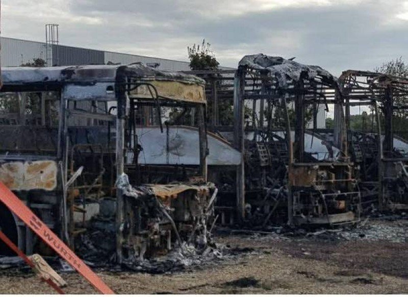Côte d'Ivoire: Incendie au dépôt Sotra d’Abobo : 19 bus calcinés, une enquête en cours