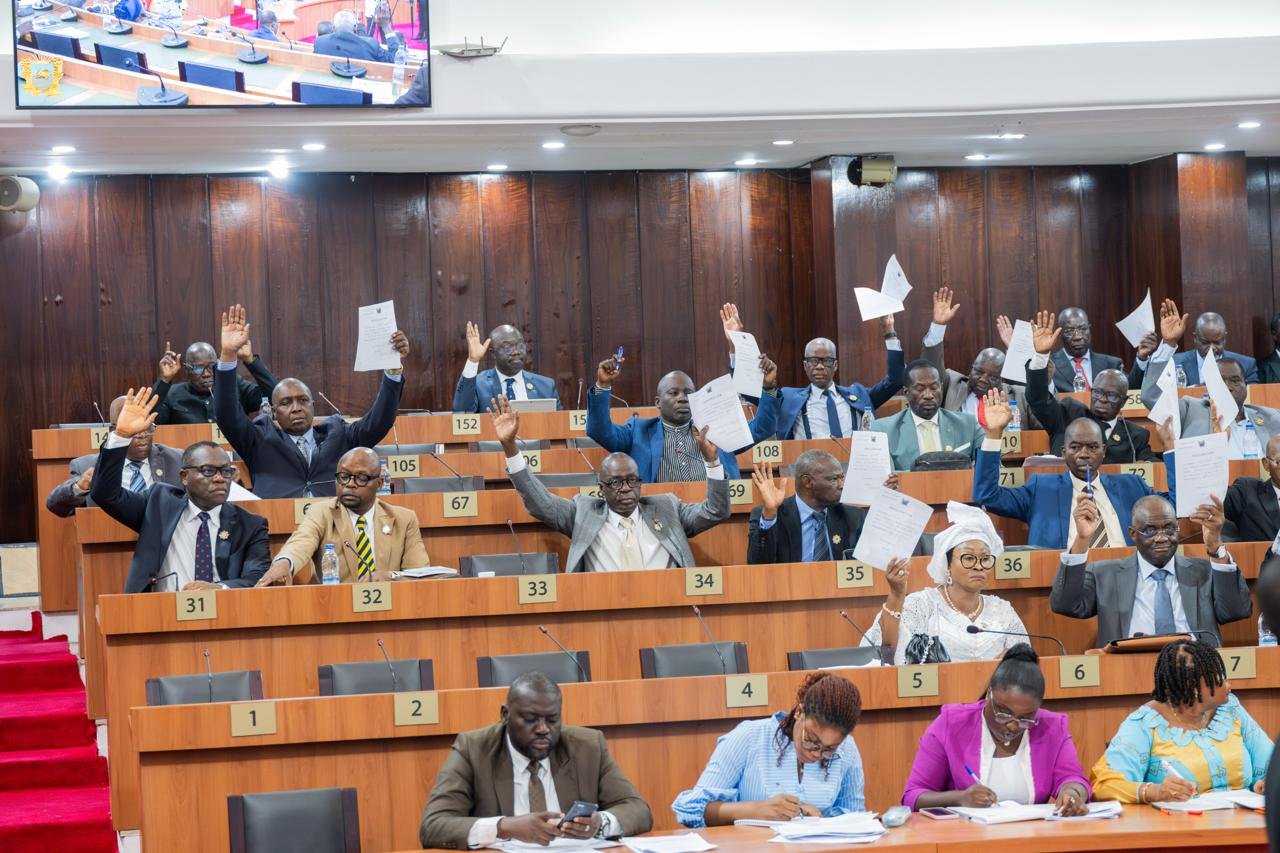 CIV/Activité parlementaire: Les députés adoptent le budget 2026, en progression de 13,1 % par rapport à 2025