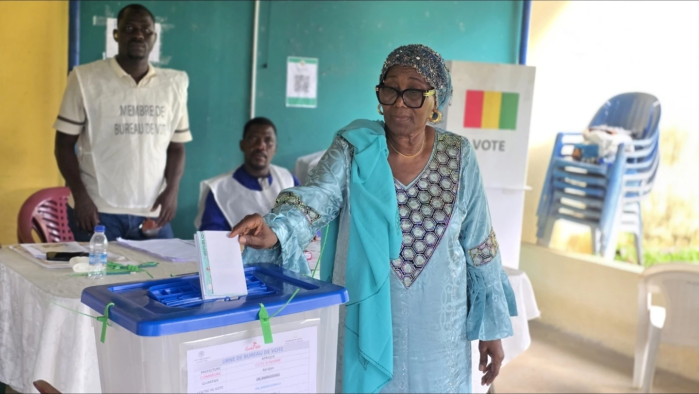 Présidentielle en Guinée : Un taux de participation de 85 % exprimé- les résultats attendus ce lundi