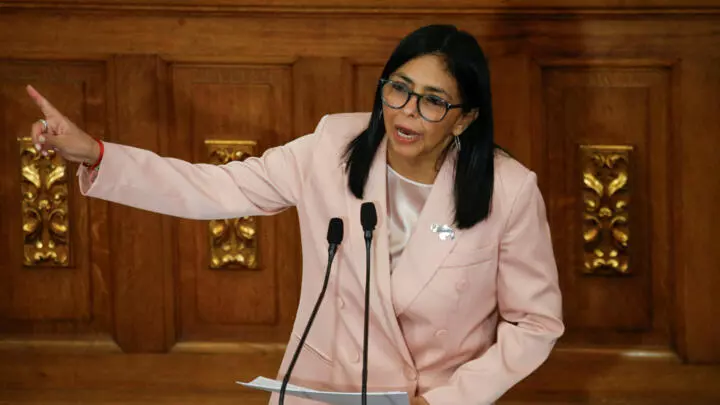 ''Nous sommes prêts à défendre le Venezuela", affirme la vice-présidente Delcy Rodriguez