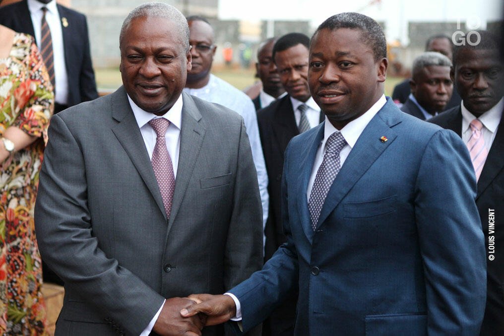 Frontière Togolo-ghanéenne : L’inquiétant phénomène de faux contrôles de billets visant les voyageurs Ouest-africains