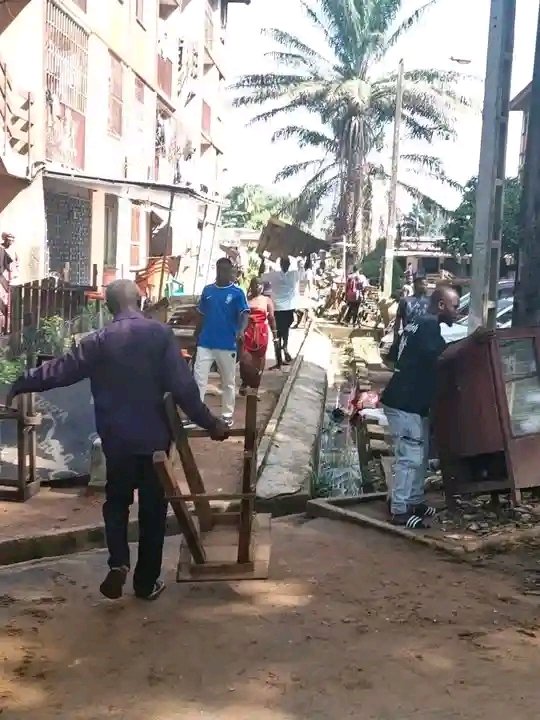Côte d'Ivoire : Lutte contre les Installations anarchiques à Yopougon, la Mairie s'attaque à l'axe siporex- la poste