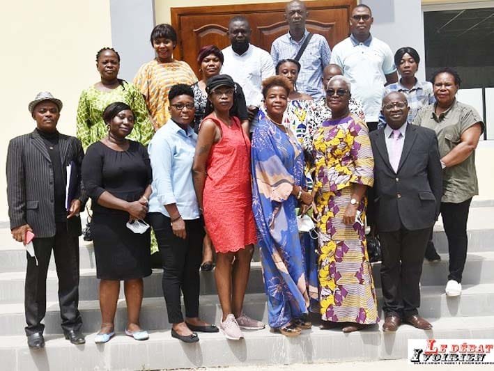 Média: l’OFREP-CI  et le Refjpci avec  le soutien du FSDP organise un concours de  la meilleure photo sociale ‘‘femme et covid-19’’