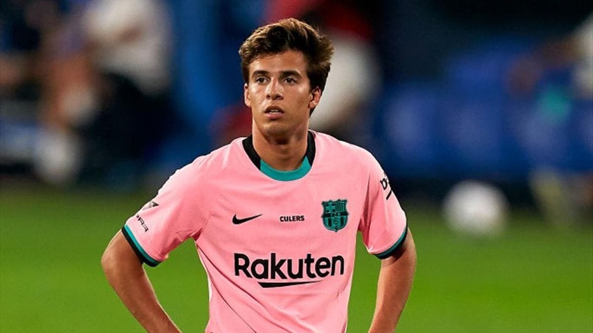 Football: Riqui Puig sur le départ, Franck Kessié arrive à Barcelone