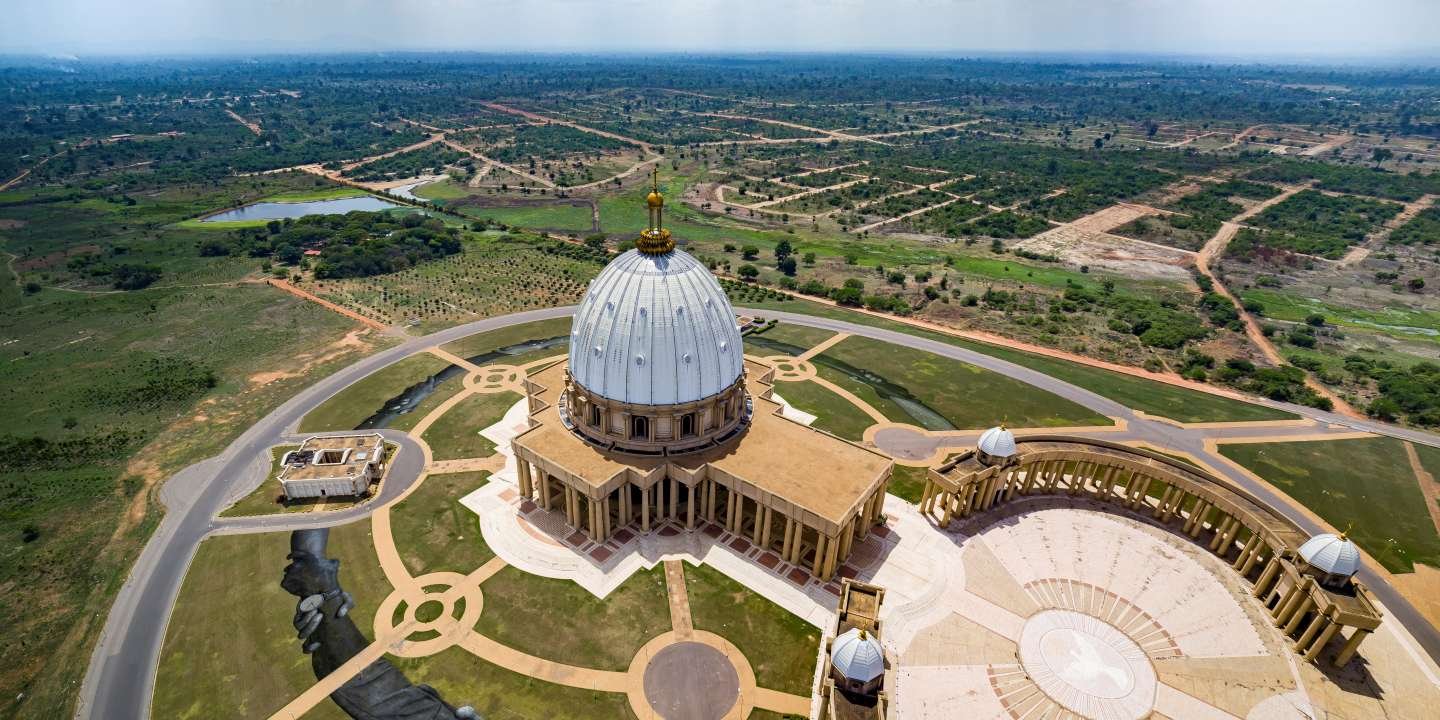Transfert de la capitale politique à Yamoussoukro : «Quittons dans les calculs mesquins et égoïstes politiciens» (Dr Charles Koudou)
