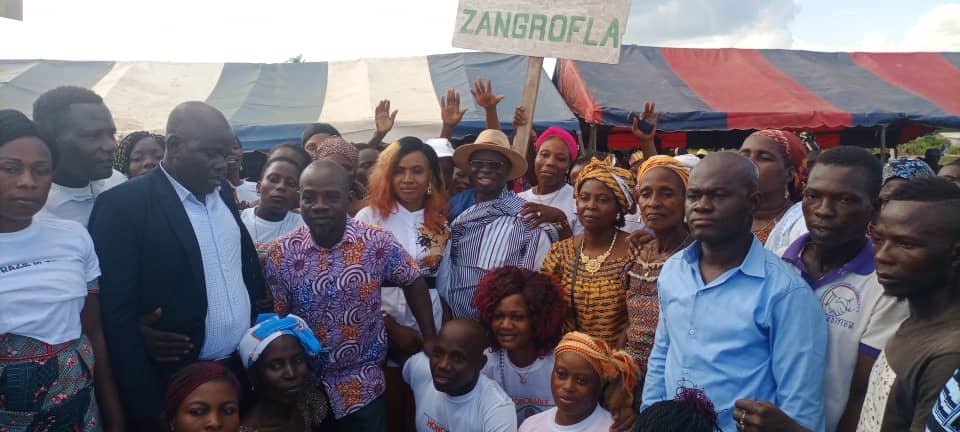 Zuénoula: Ce que le député Alexis TRAZIÉ a fait à la fête des pères à Kanzra, dimanche 19 juin