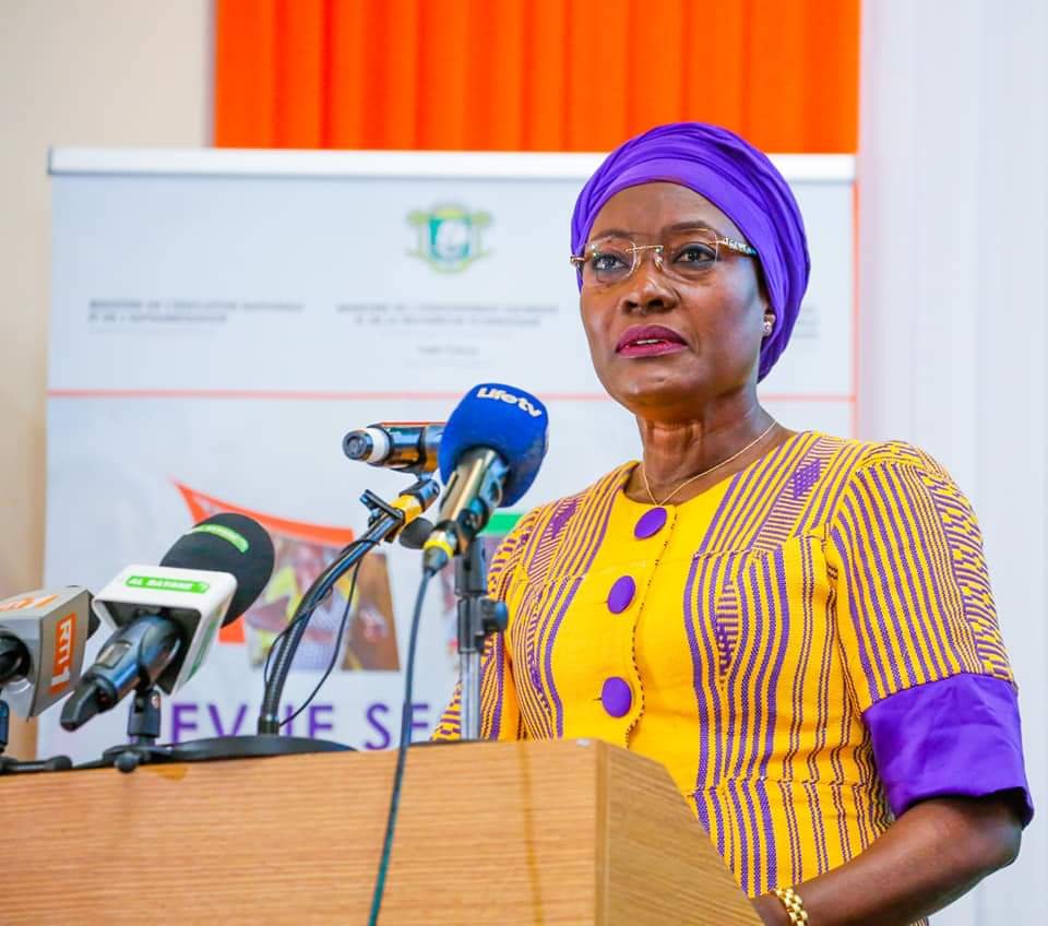 Côte d’Ivoire/Formation continue des enseignants: Le MENA et ses partenaires font du "dispositif hybride" une réalité