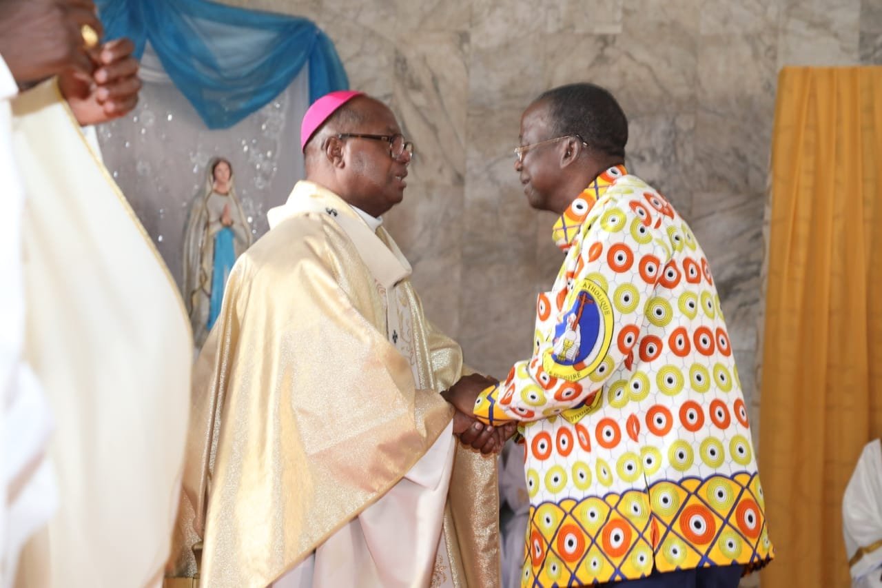 Ordination de Mgr Joseph Aka Kakou: Ahoussou Jeannot remercie spécialement Amedé Kouakou