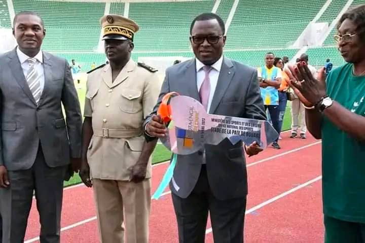CAN 2023/Infrastructures : Le stade de Bouaké est achevé, les clés remises à Danho Paulin, hier