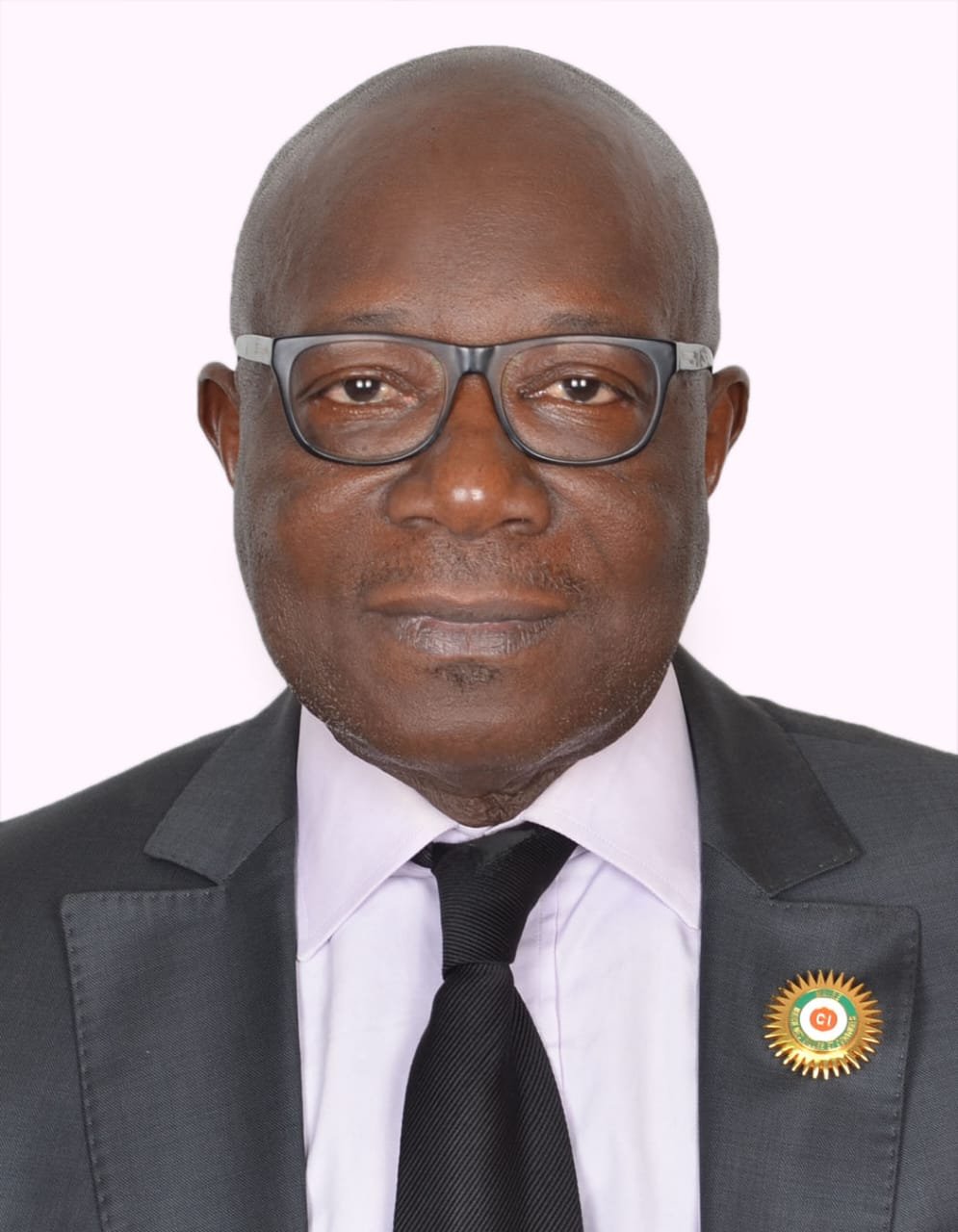 Daoukro : Après la réception de matériels de salubrité, le maire remercie le ministère de tutelle et l'ANAGED