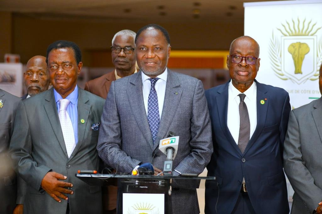 Orpaillage illégal: Pour renforcer le Code minier, Coulibaly Sangafowa dévoile des pertes de recettes fiscales énormes pour l’Etat aux Sénateurs