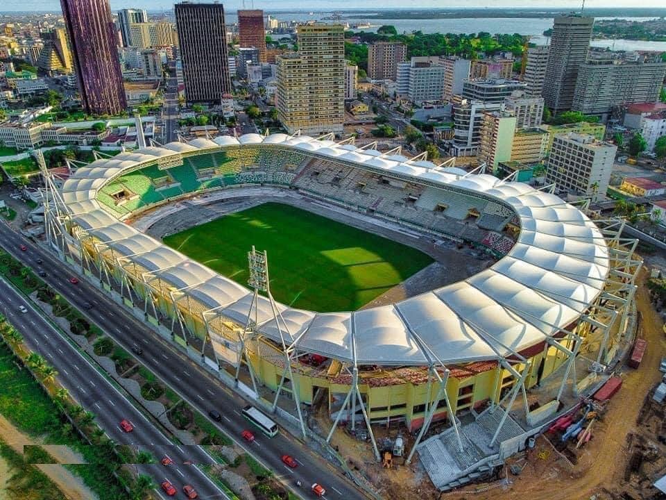 Cri du cœur : «Ya drap en vue » sur les infrastructures sportives et routières avant la CAN 2023 en Côte d’Ivoire, selon Douglas Mountain (Le Cercle des Réflexions libérales)