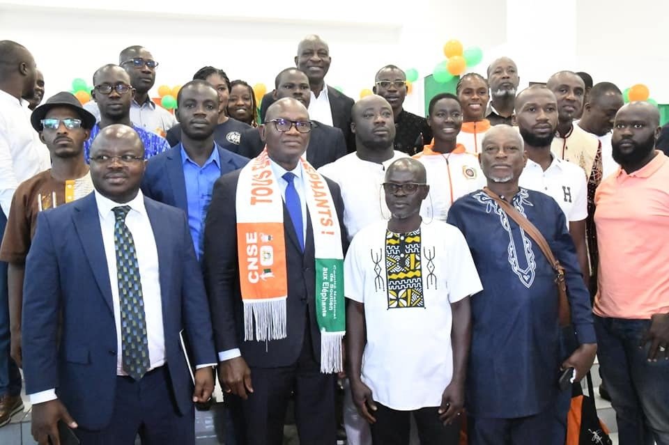 Ministère des Sports et du cadre de vie : Adjé Silas Metch échange et s’engage avec le mouvement sportif ivoirien