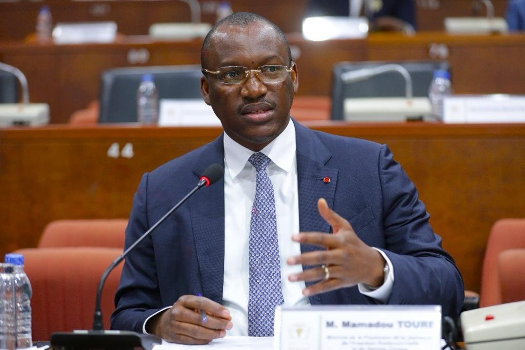 Sénat ivoirien: Touré Mamadou dresse le bilan de l’année de la jeunesse et fait une annonce importante