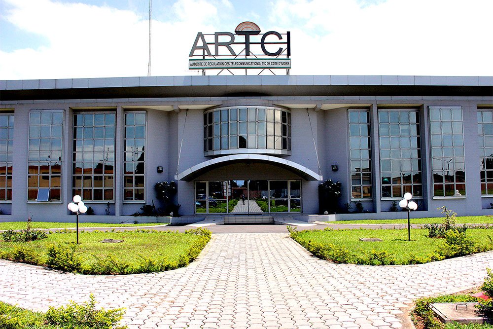 Côte d’Ivoire : Que se passe-t-il vraiment à l’ARTCI ? Au mépris des procédures, Namahoua Touré renvoie 4 directeurs, après Koné Krémitcha