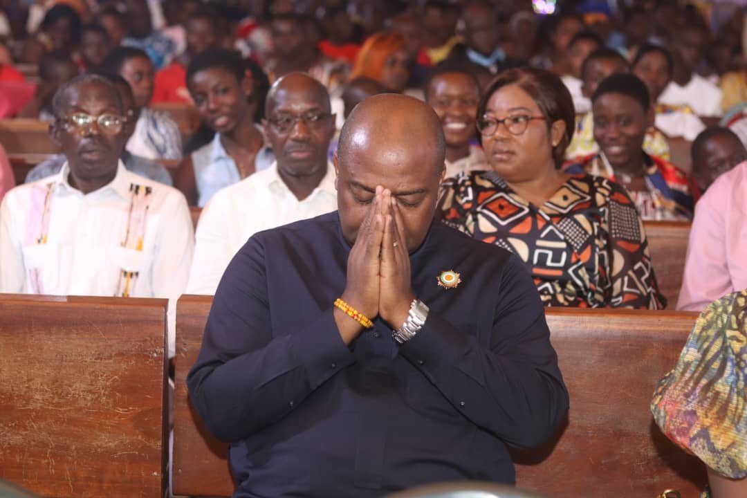 Daoukro/Noël 2023, 1ère Messe de  Noël sans Henri Konan Bédié: Akoto Olivier prie, se souvient et raconte