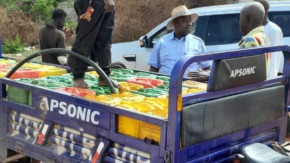 Daoukro (Iffou) : "Le quartier Makiber sans eau potable depuis six mois", constate le député Olivier Akoto