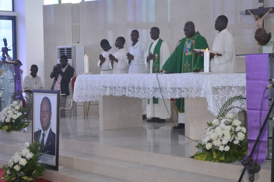 Messe d'action de grâce /L'Abbé Séraphin Kouassi , depuis Pepressou aux Ivoiriens: «Ne ternissez pas l'image du président Bédié»