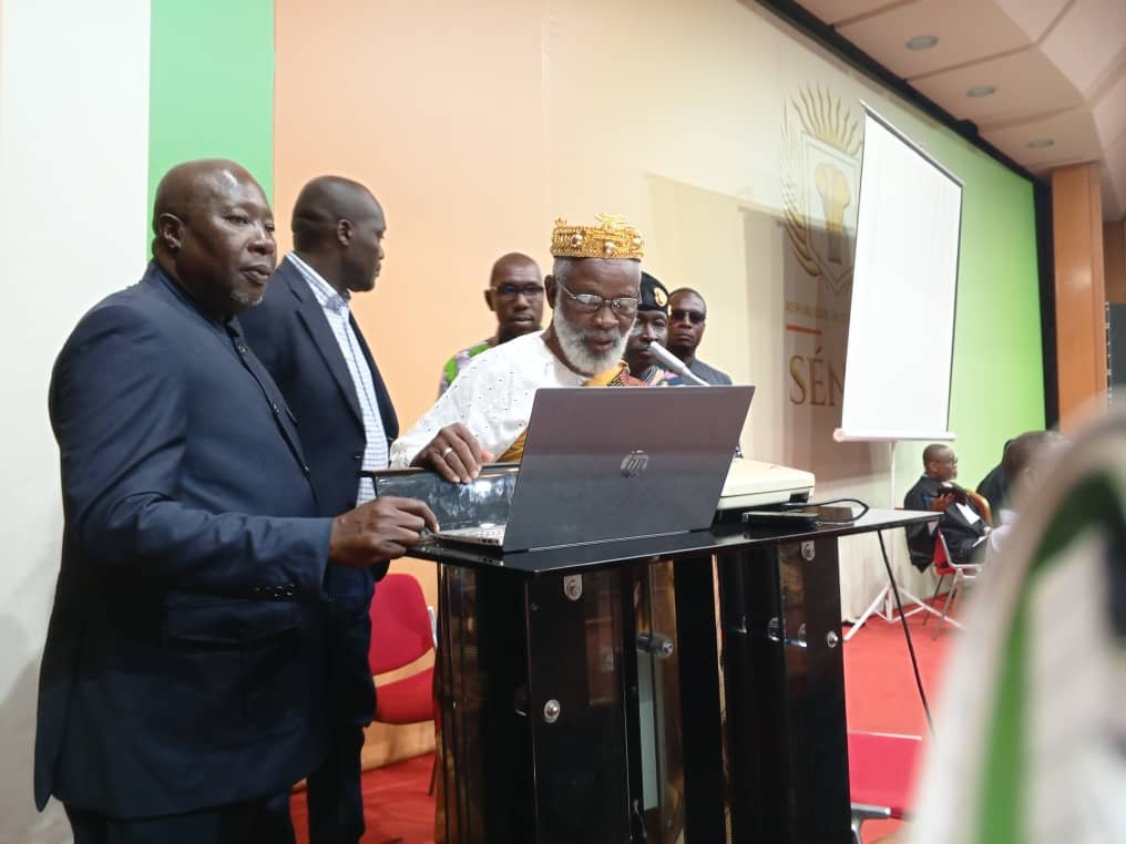 Côte d’Ivoire/Royaume Baoulé: Pacifique révolte des "Sujets", rejet du "roi du pouvoir" et union sacrée autour de Ôtimi Kassi Anvo