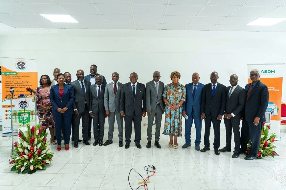 Côte d’Ivoire: «Les ivoiriens s’informent à 75,15% avec la Télé, 73,7 % par la Presse en Ligne et 13,8% par la Presse Écrite»