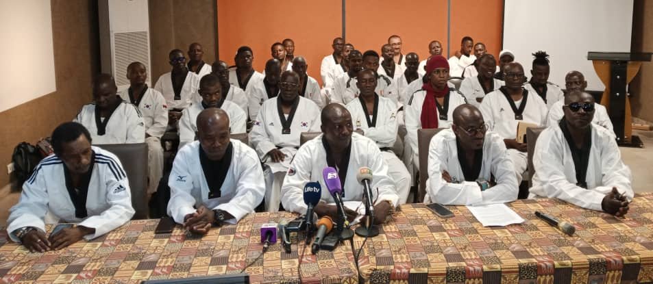 Crise à la fédération de Taekwondo: Un "Collectif des maîtres de salles et 237 clubs actifs" prend position…