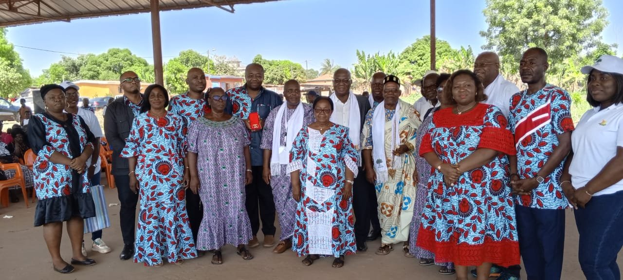 Côte d’Ivoire : Consultations médicales et Reconnaissance au Cœur des Festivités de la 4e Édition du festival Anouanzè Tchin de Subiakro (Yamoussoukro)