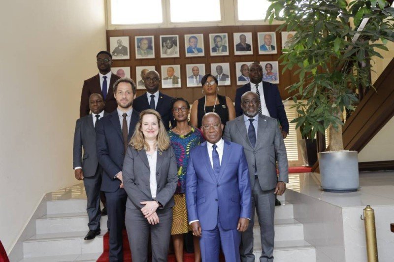 Côte d’Ivoire : Migration et aide Humanitaire, Le Ministre des Affaires Etrangères échange avec la DG de l’OIM